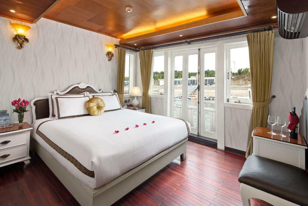 Halong Majestic Legend Cruise Hotel Ha Long Eksteriør billede